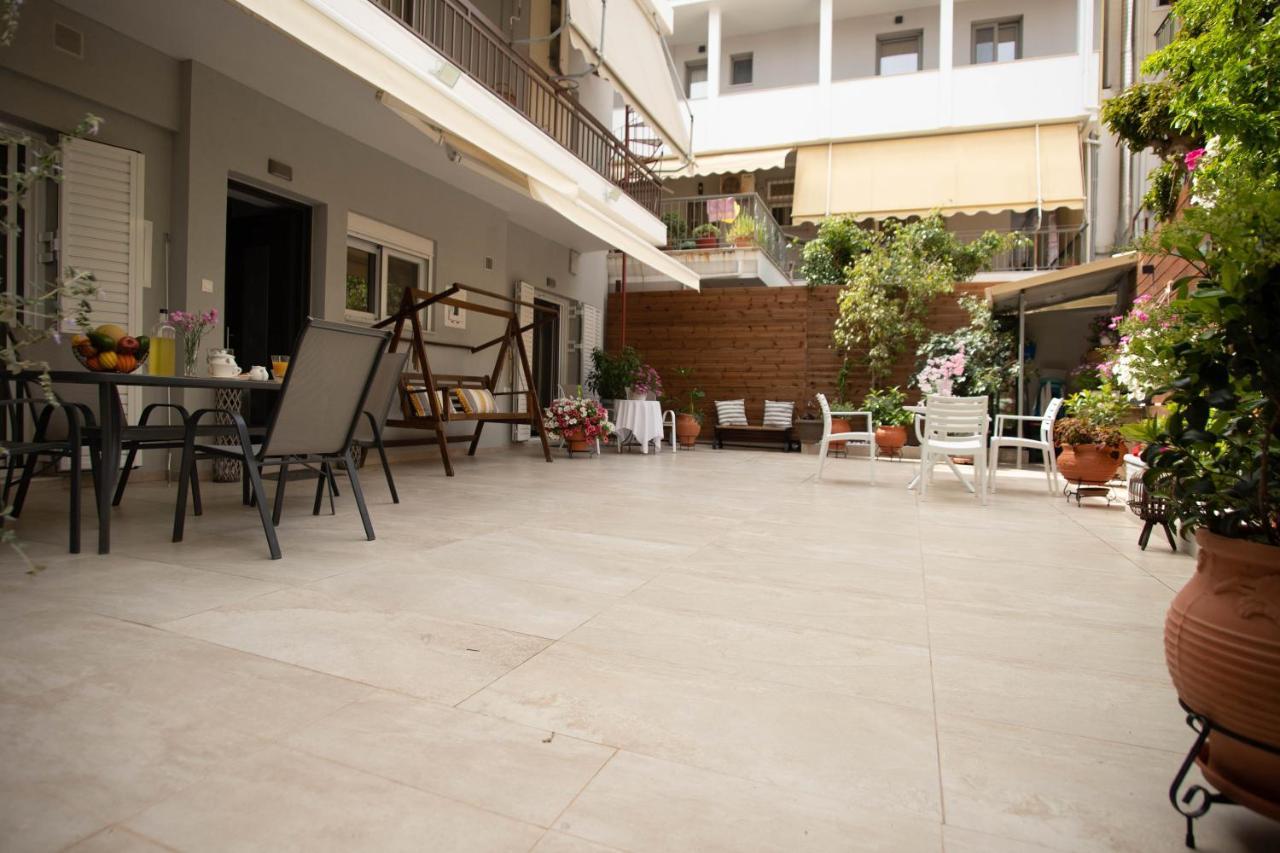 Santacara City Apartment Lefkáda Buitenkant foto